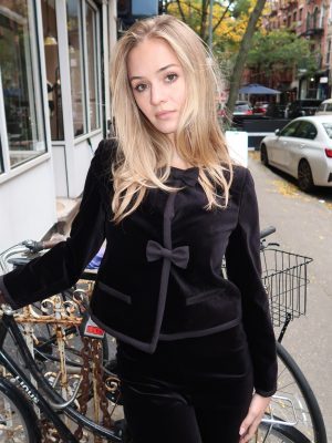 Quincy Cropped Jacket in Black